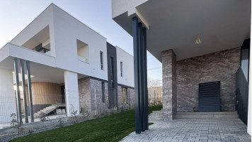 Casă modernă - Zona Dealuri