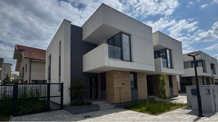 Duplex P+E în Cartierul Nufărul